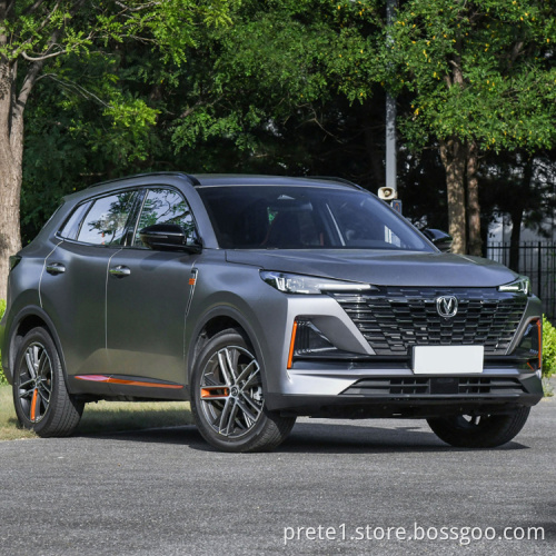 العلامة التجارية للمصنع المتجر الرئيسي للسيارات المستعملة Changan CS55 Compact SUV سيارات